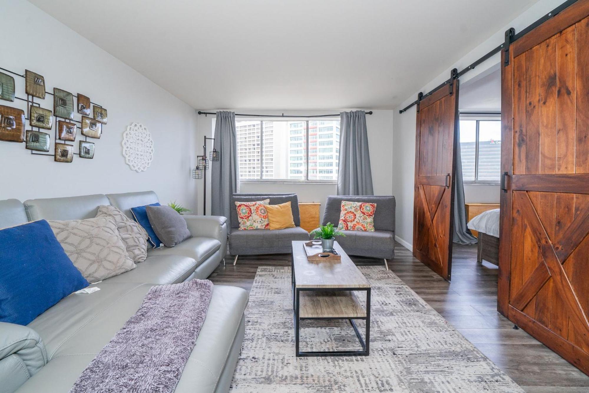 Welcoming Barn, 2 Bedroom & 1 Bath & Parking 애틀랜타 외부 사진