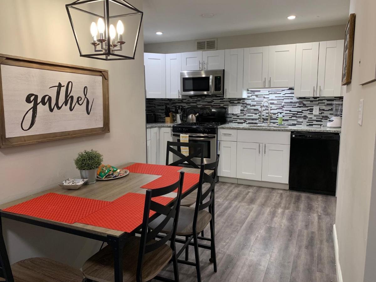 Welcoming Barn, 2 Bedroom & 1 Bath & Parking 애틀랜타 외부 사진